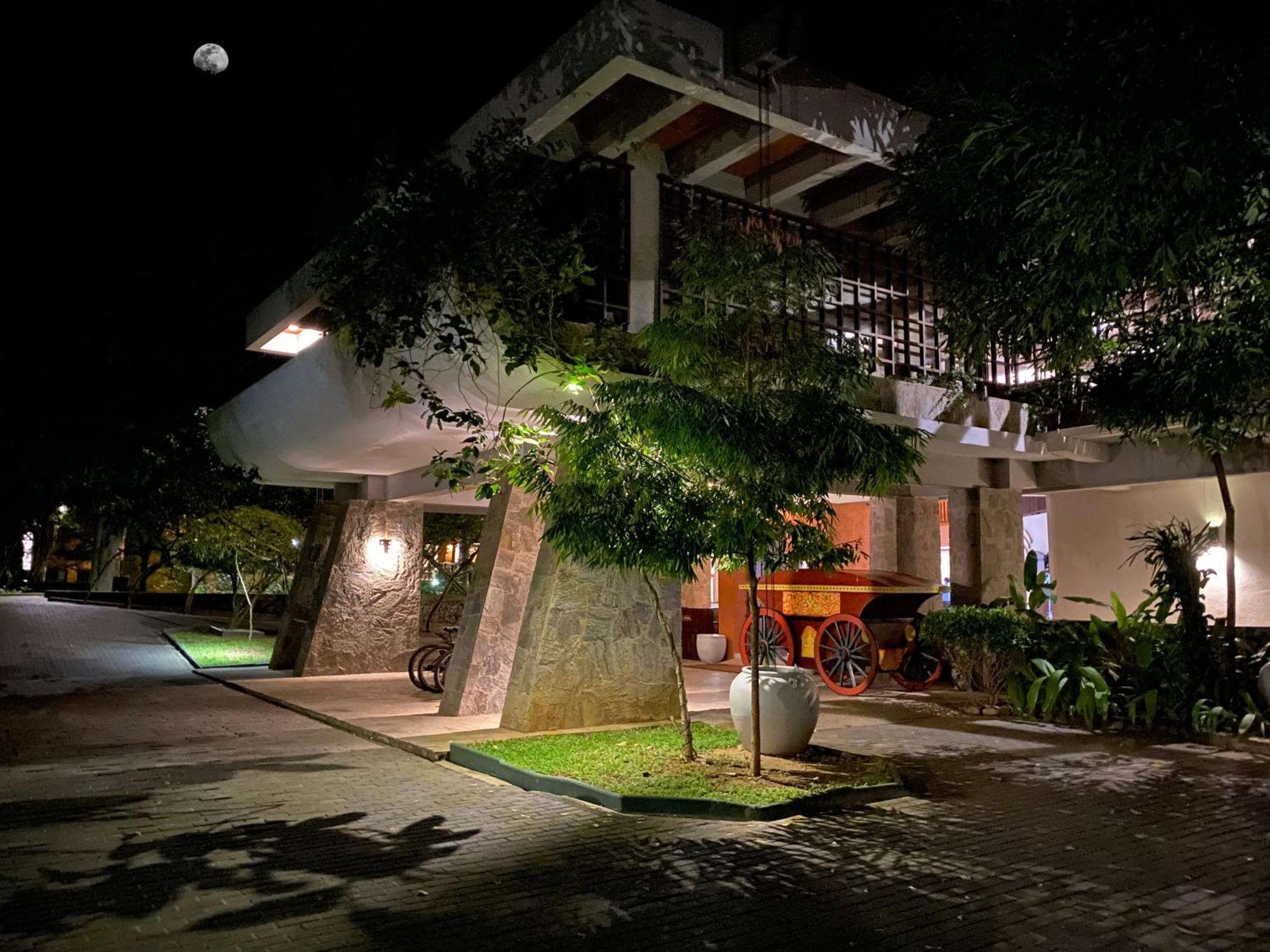 Grand Udawalawe Safari Resort Eksteriør bilde